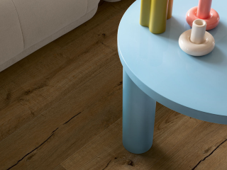 Floorify Lange planken Café René FG038 - plak PVC