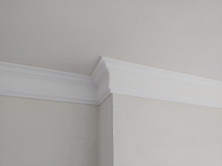 Orac kroonlijst CX176