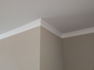 Orac kroonlijst CX192