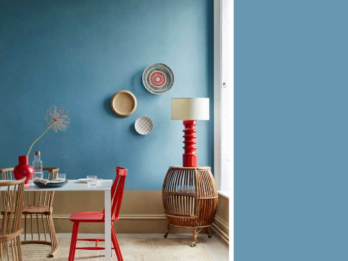 Little Greene - Blue Verditer 104 op de muur met daaronder een lage lambrisering