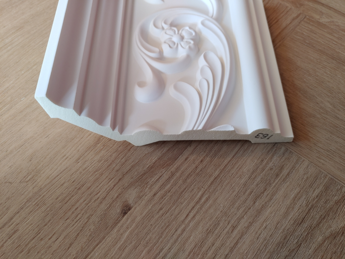Gaudi flexibele kroonlijst 1.50.163