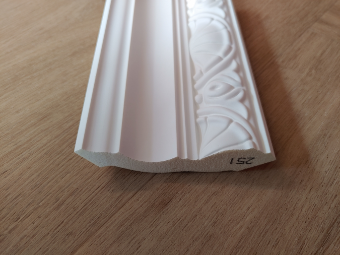 Gaudi flexibele kroonlijst 1.50.251