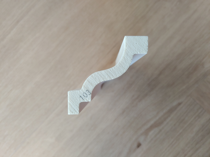 Gaudi kroonlijst 1.50.103