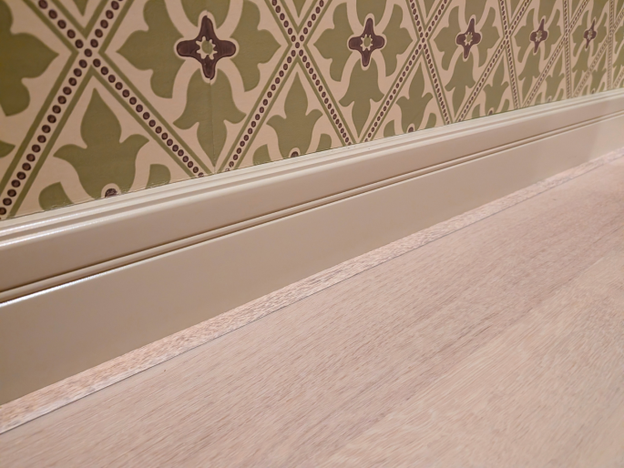 Orac vloerplint SX105