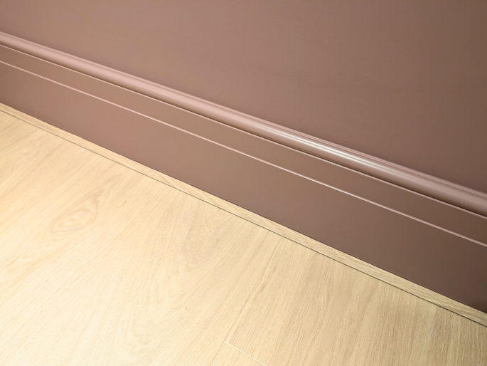 Orac vloerplint SX156