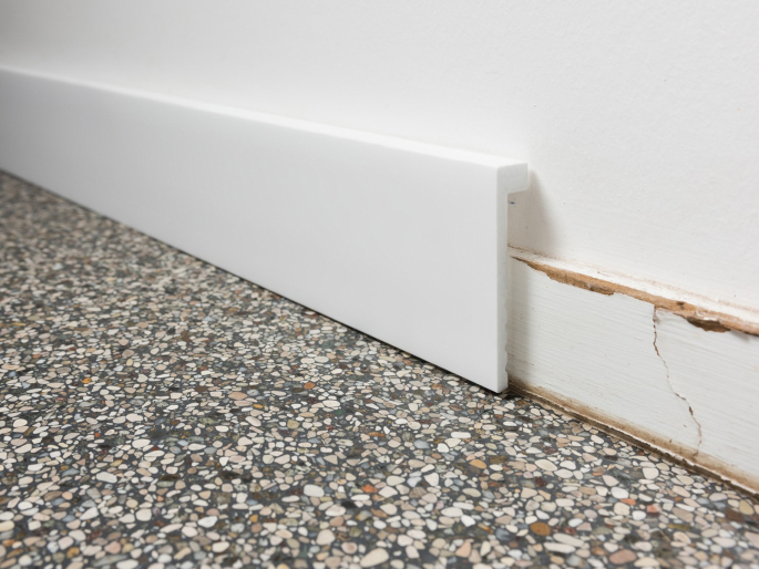 Orac vloerplint SX171