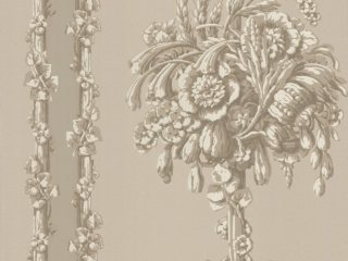 Taupe behang Chelsea Bridge - Medal van Little Greene met een herhalend patroon van bloemen en bladeren