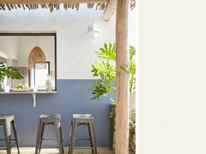 Little Greene - Slaked Lime 105 op de muren toegepast 