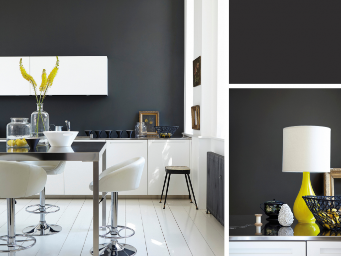 Little Greene - Lamp Black 228 op de wand in de keuken
