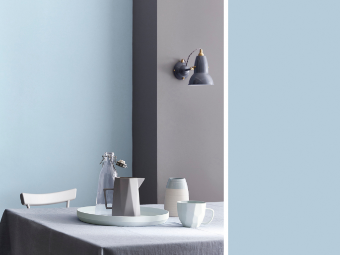 Little Greene - Pale Wedgwood 249 achter de eettafel