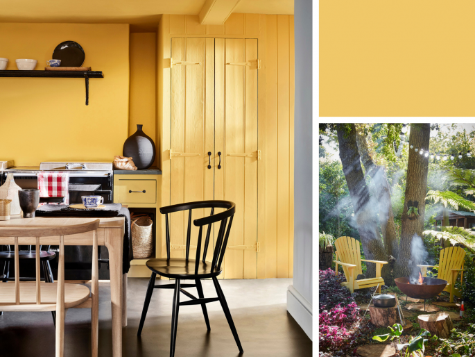 Little Greene - Giallo 337 op een houten kastenwand in een landelijke keuken