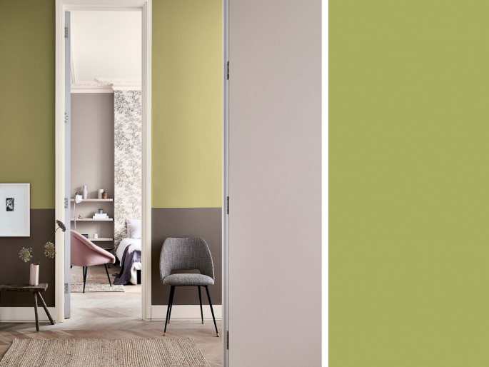 Little Greene - Boxington 84 met een bruine kleur op de wand