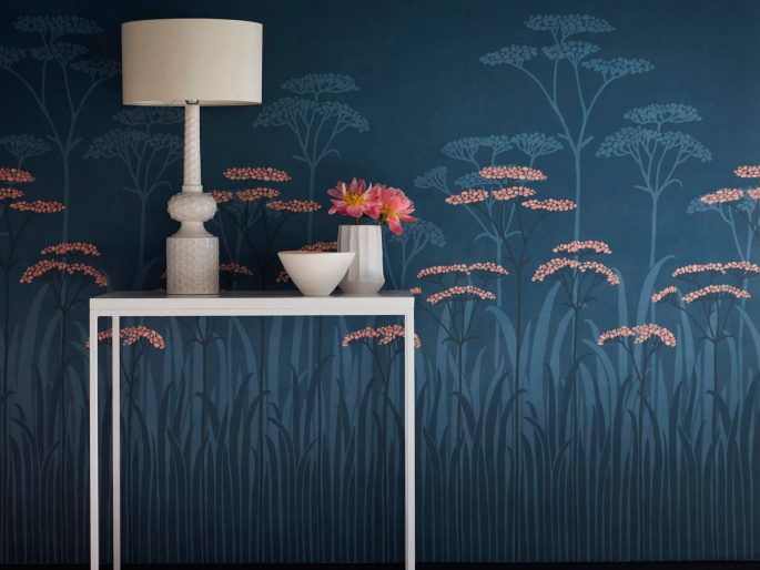 Little Greene behang Achillea - Nighttide detailfoto
