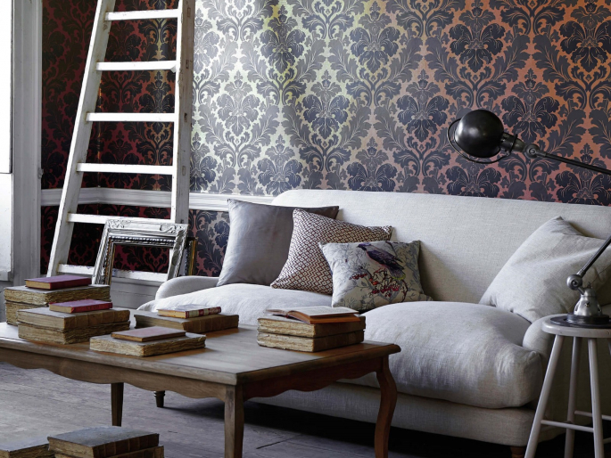 Bonaparte - Red Gold behang toegepast in de woonkamer
