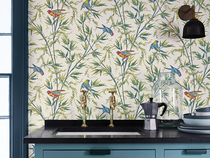 Behang met vogels en siergrassen Great Ormond Street - Tropical van Little Greene